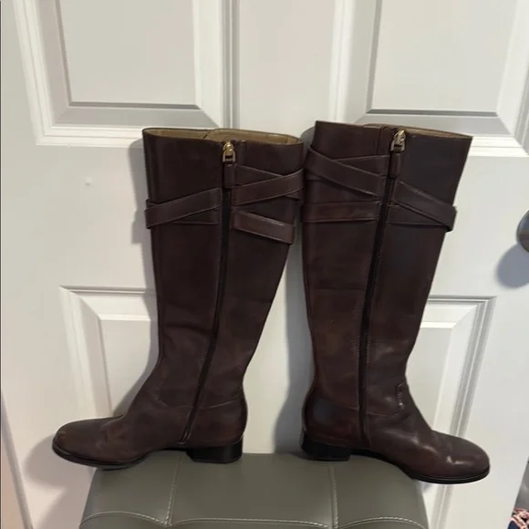 Brown Leather Knee-High Boots - Picture 4 of 7
